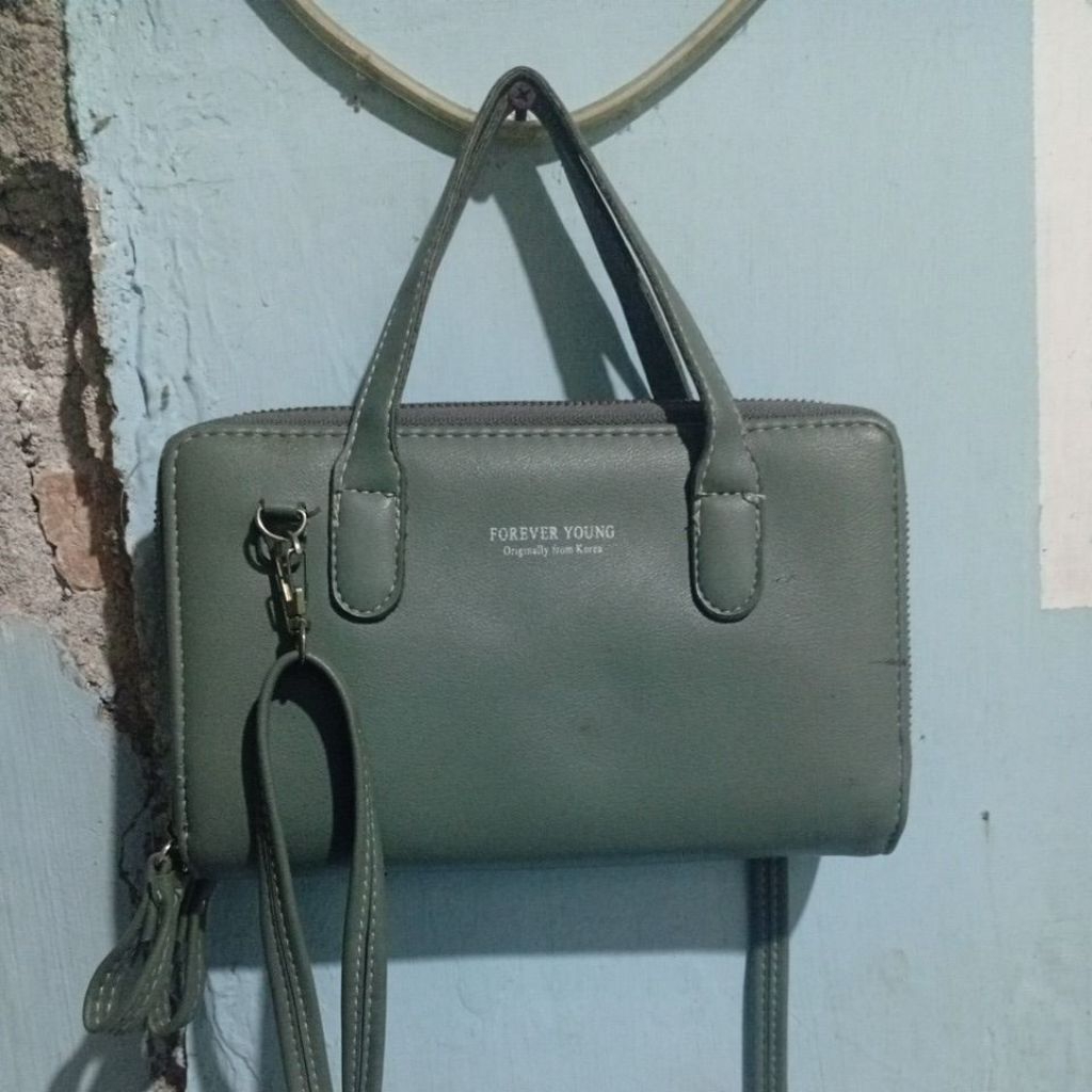 dompet multifungsi wanita