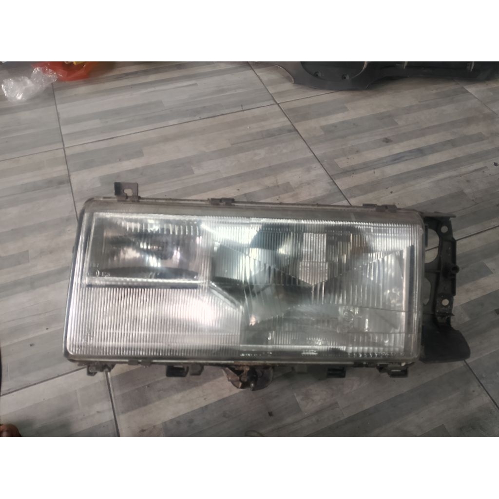 headlamp lampu depan Volvo unit 940 960 S90 Original sudah brikut mesin wifer original kiri