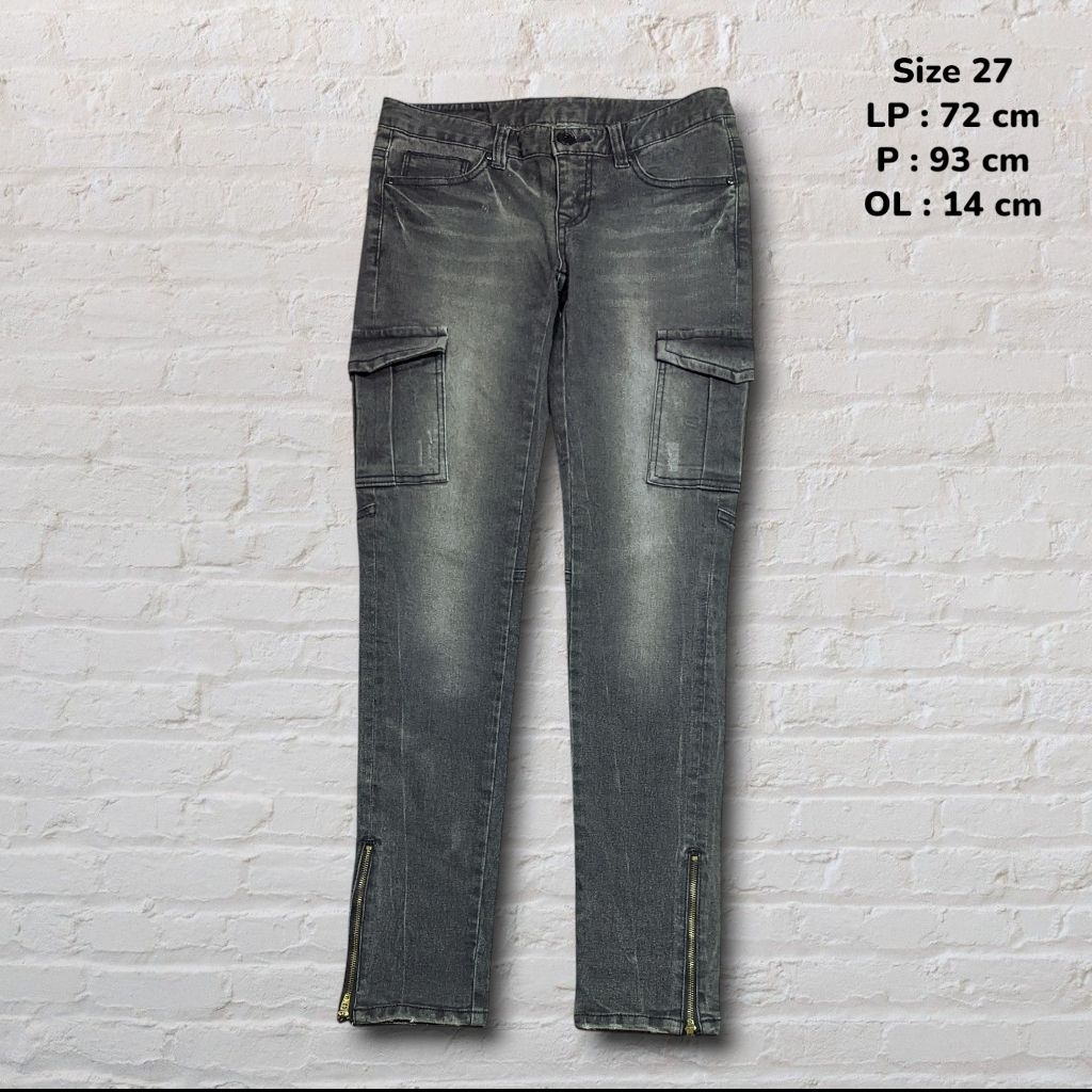 Size 27 Celana Panjang Longpants Jeans Cargo We.C Dark Grey Washed Skinny fit Original Second Prelov
