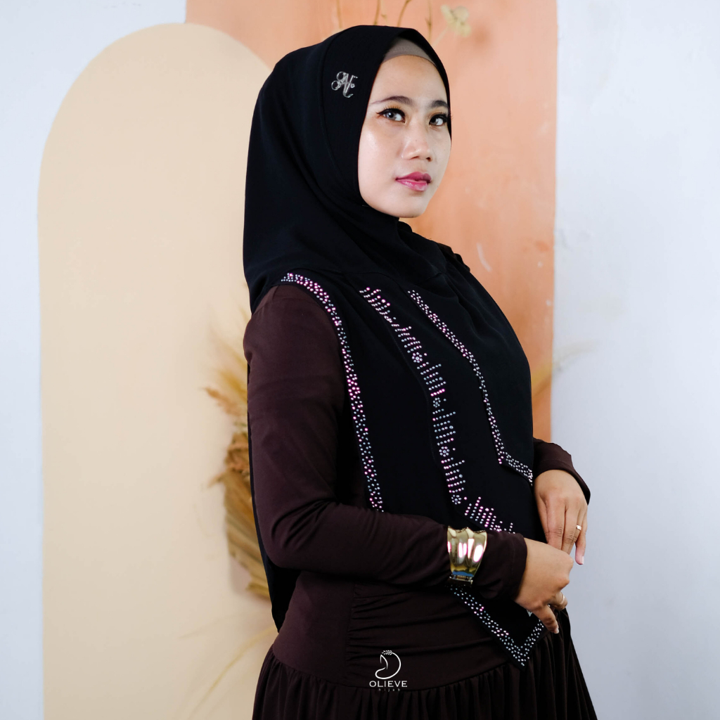 Olieve Hijabs ~ Hijab Alva Kerudung Instan Ceruti Polos Cantik Kerudung Instan Ceruty Baby Doll Laye