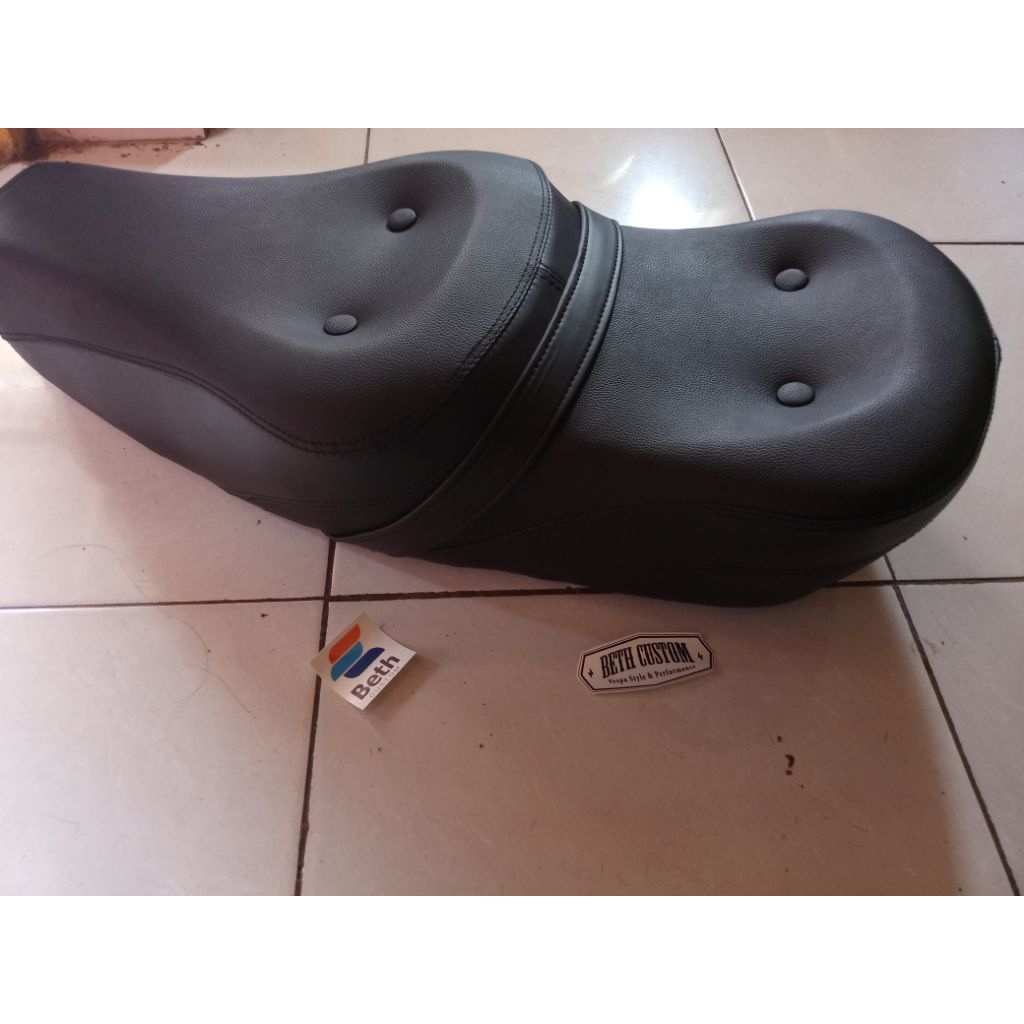 Jok Vespa Excel King & Queen