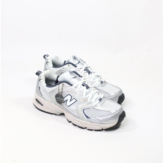 NB 530 SILVER METALLIC NAVY (100% Original)