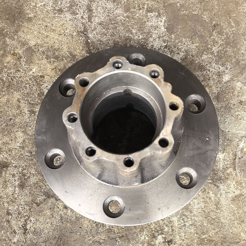 Nap roda belakang canter 125