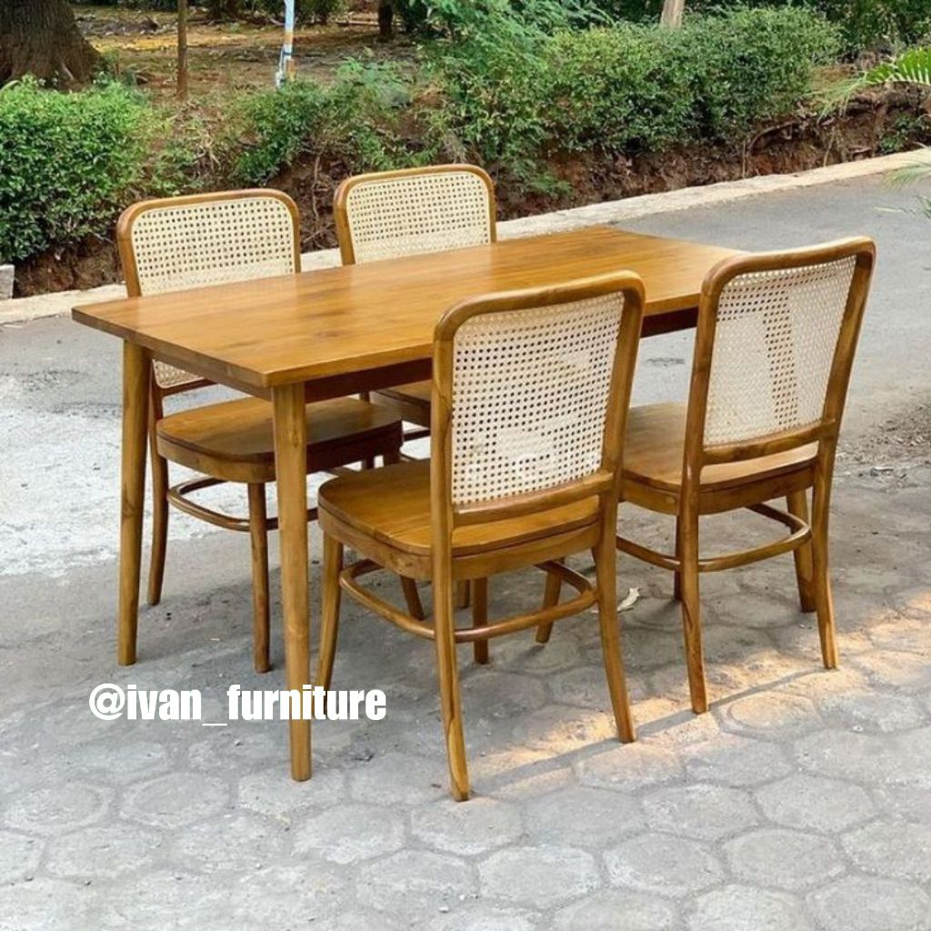 Set meja makan jati kursi 4 Set meja makan minimalis 4 kursi Meja kursi makan kevin
