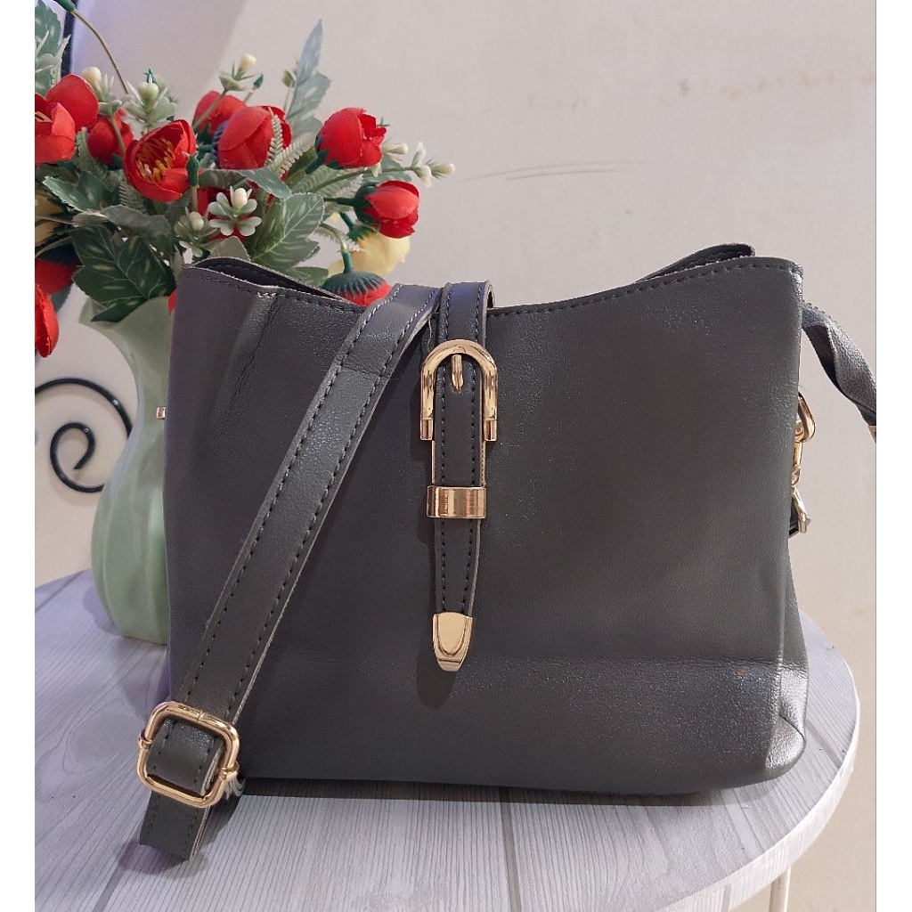 PrelovedTasWanitaImport