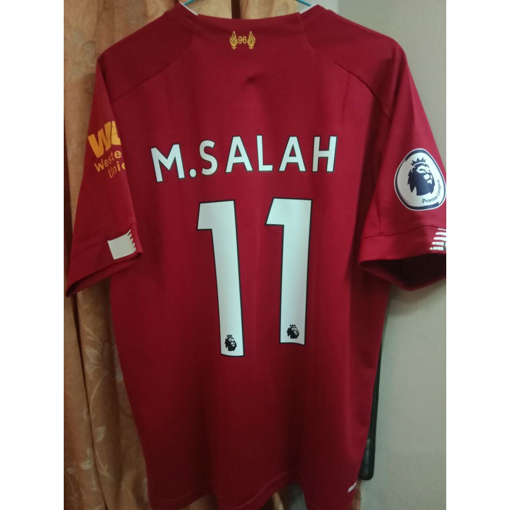 Jersey Liverpool 2019 juara epl