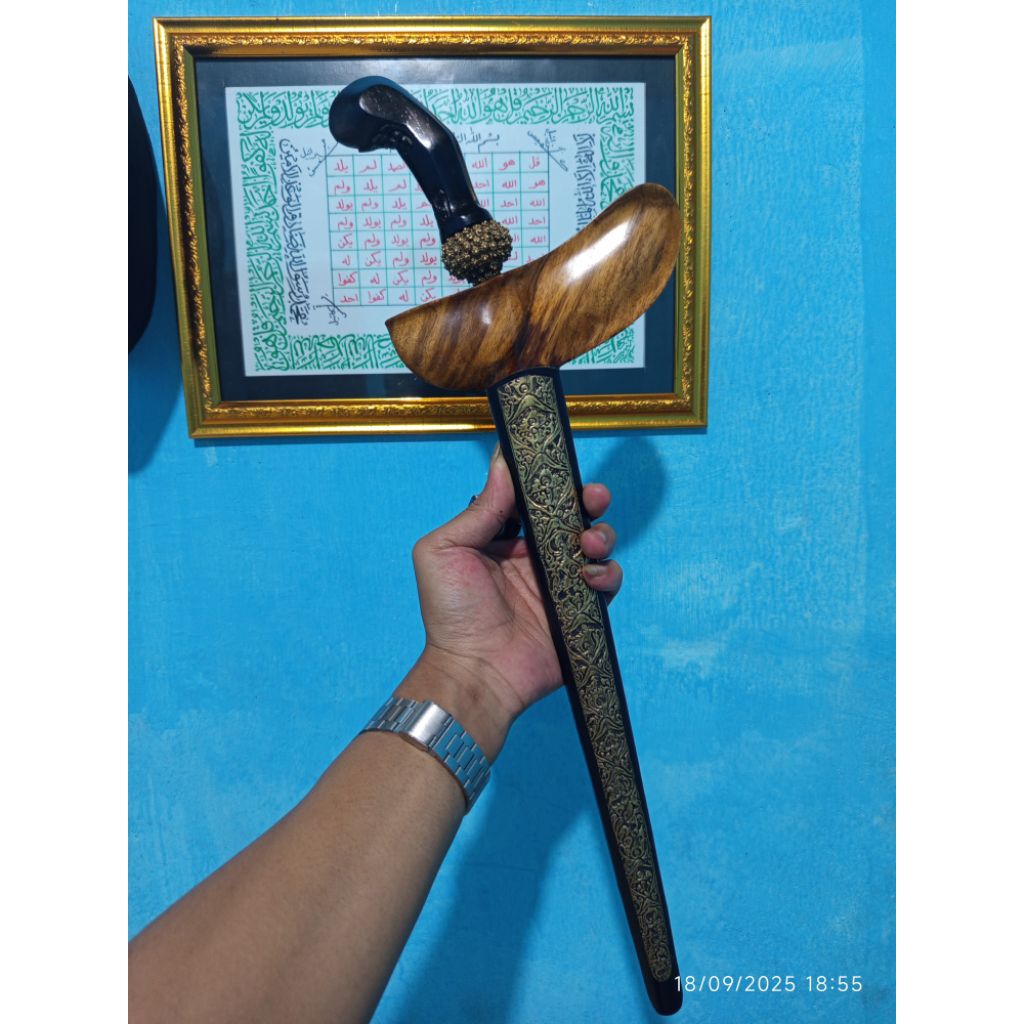 Pusaka Keris Tilam Upih Pamor Udan Emas Tiban