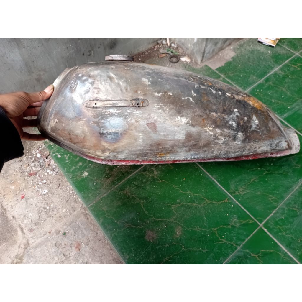 tangki GL pro nat lurus