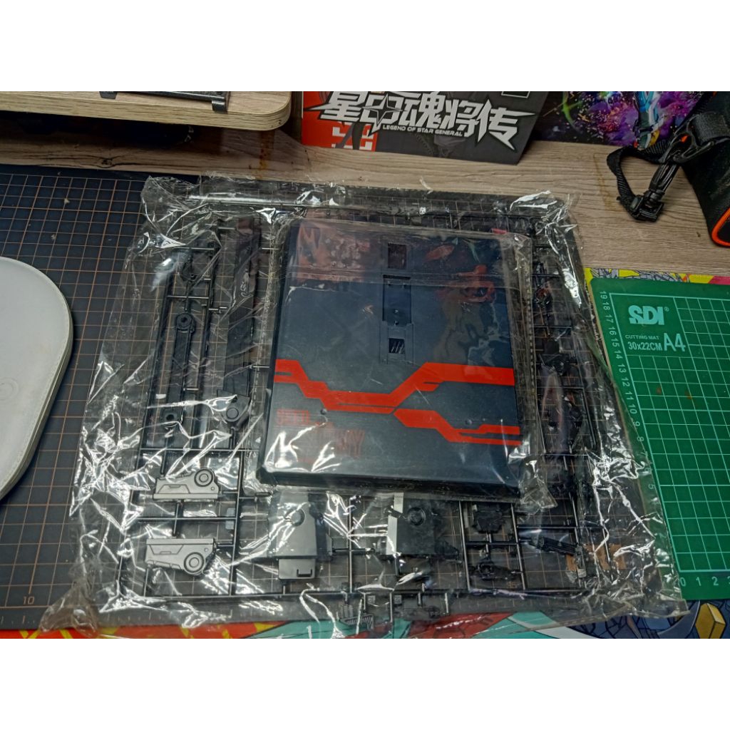 Stand Base MG 1/100 Destiny Dramok MIB