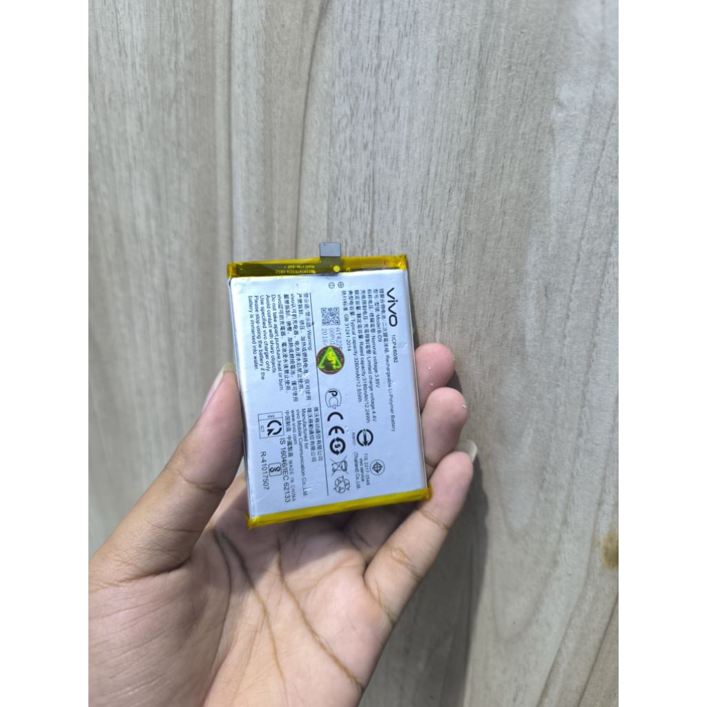 Original Baterai Vivo V9