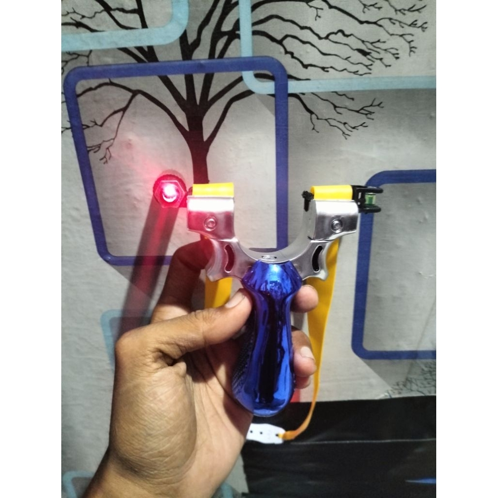 MAINAN KETAPEL LASSER BERBURU BURUNG DAN IKAN