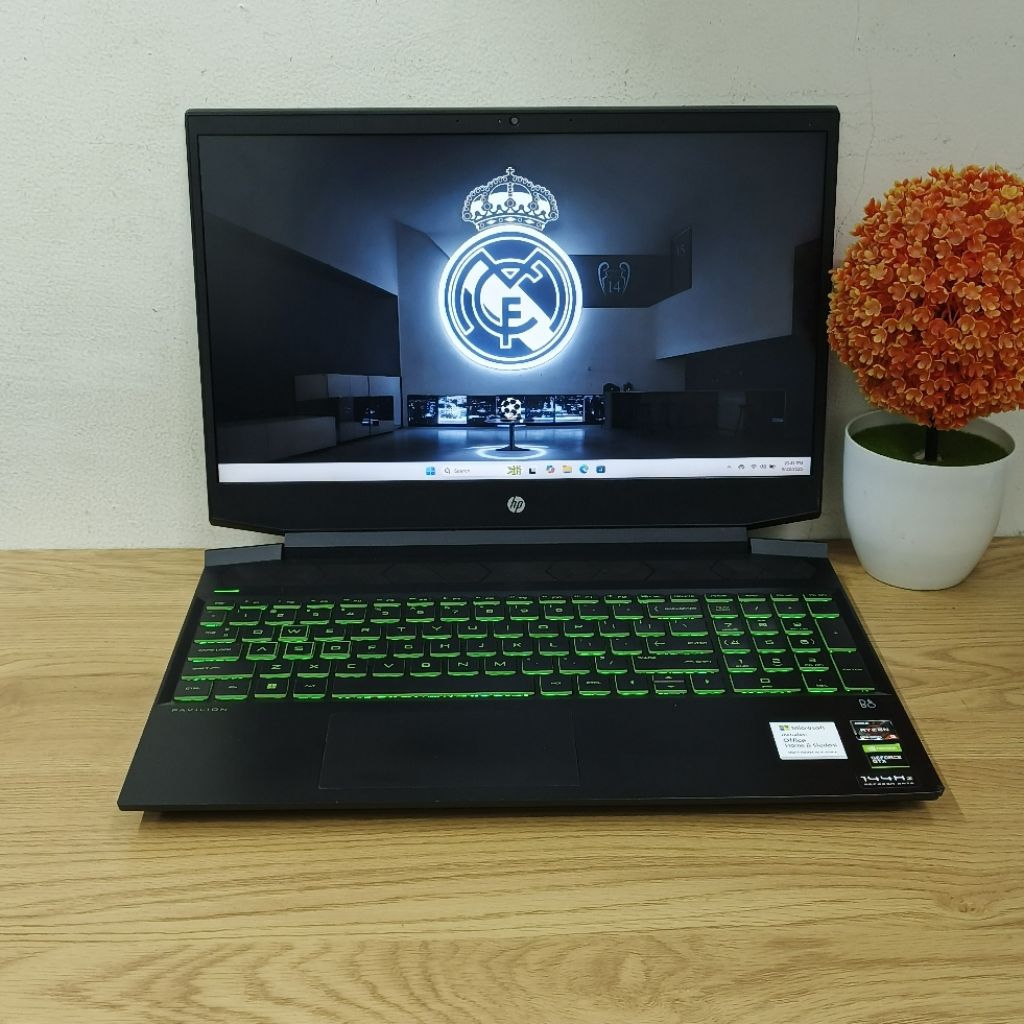 Laptop GAMING HP PAVILION 15-ec2047AX AMD Ryzen 5 5600H Ram 16Gb/ssd 512Gb NVIDIA GeForce GTX 1650 (