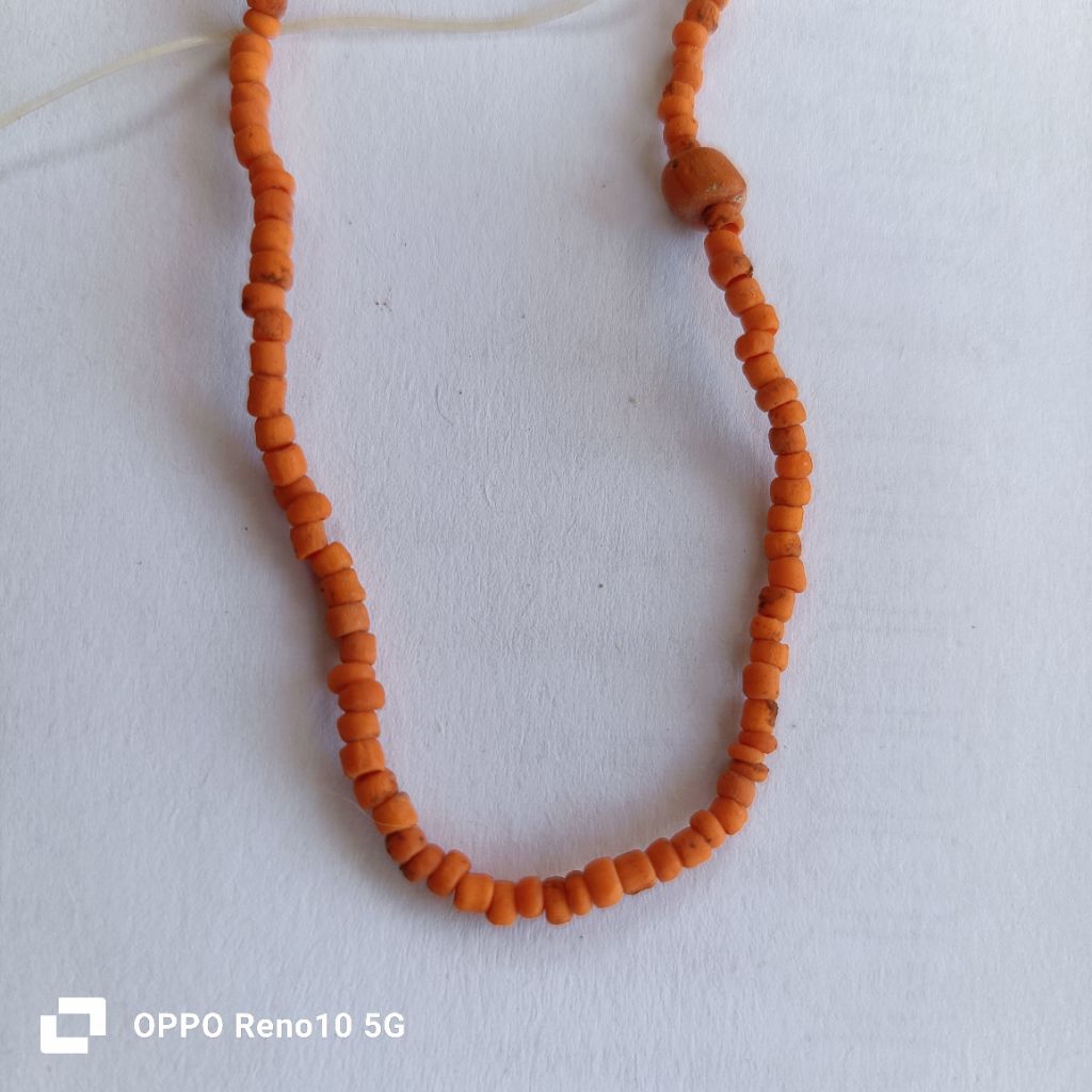 gelang manik salak kuno