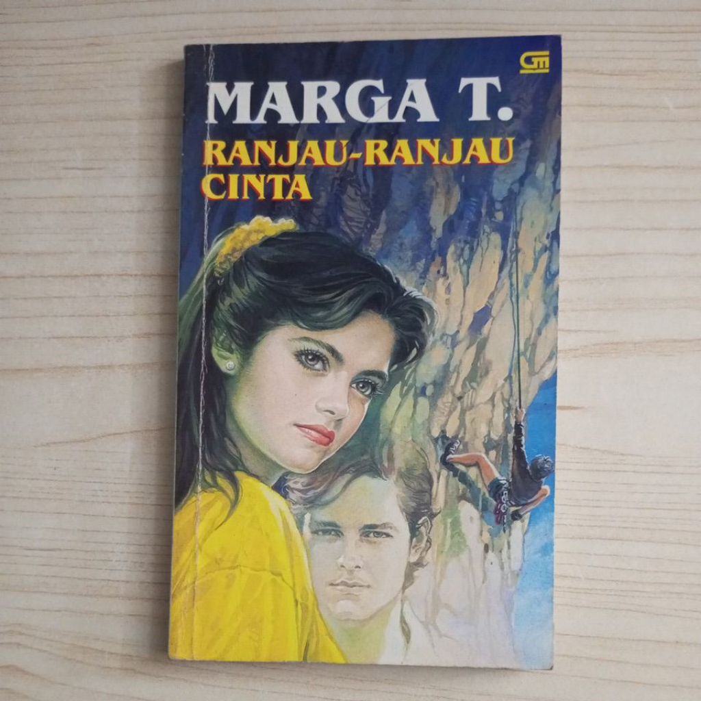 NOVEL RANJAU RANJAU CINTA OLEH MARGA T