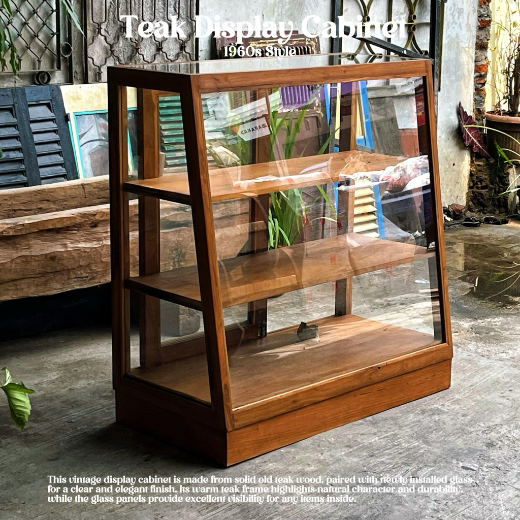 Etalase Toko Lawas Kayu Jati