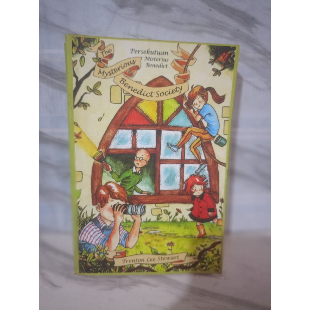 THE MYSTERIOUS BENEDICT SOCIETY by trenton lee stewart