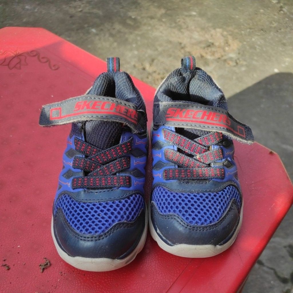 Sepatu anak skechers original