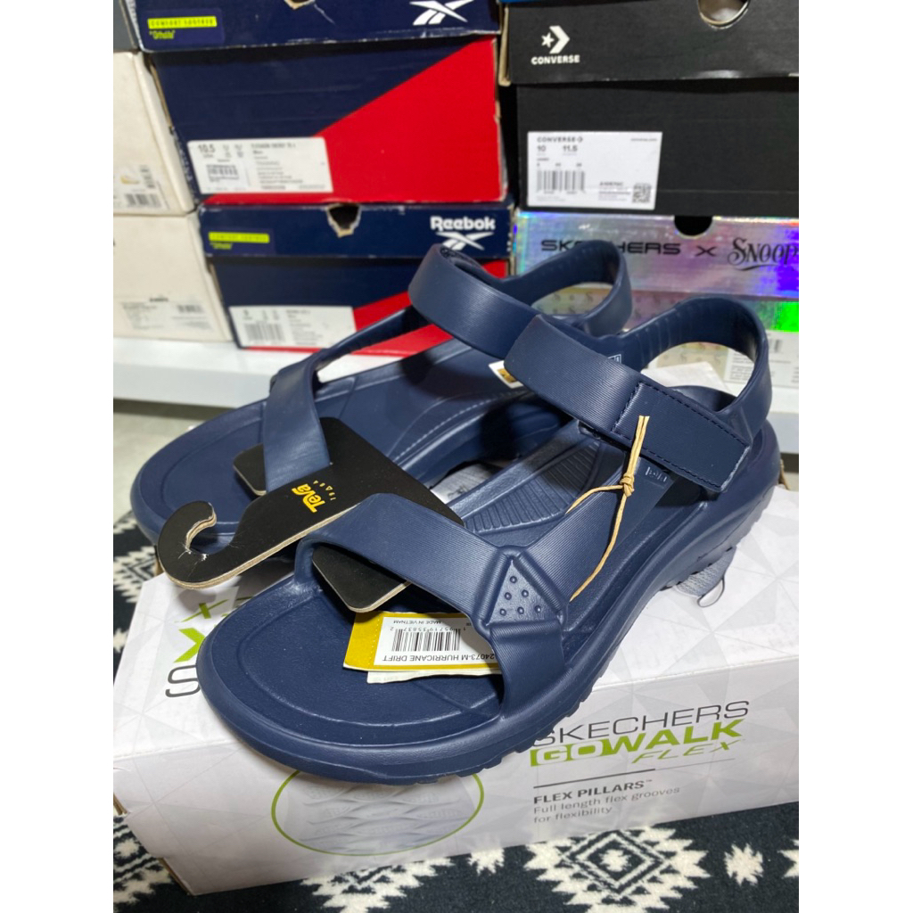 sandal Teva hurricane