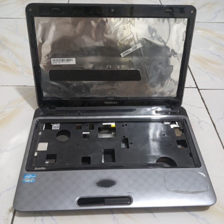 Casing Laptop Toshiba Satellite L745 Fullset Komplit Case Second Bekas 279