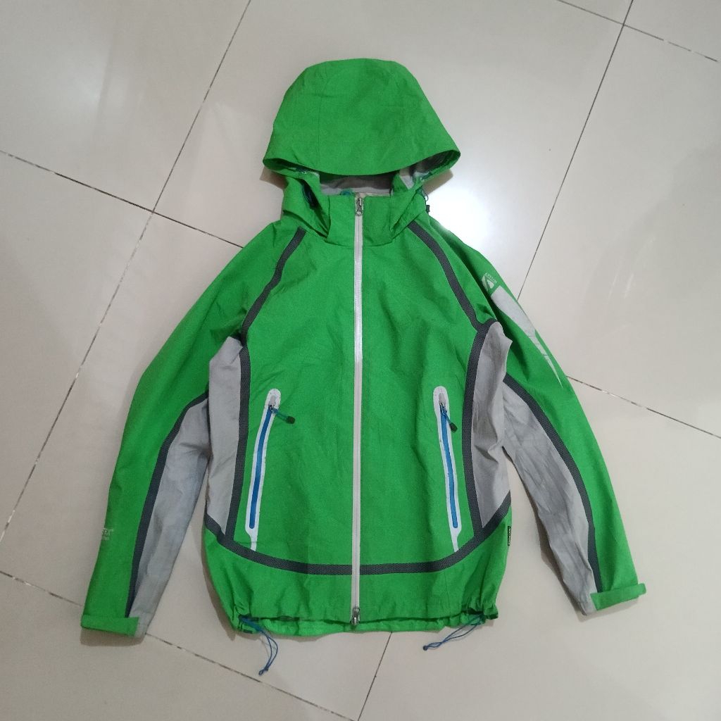 JACKET OUTDOOR MILLET GORETEX / JACKET HIKING UNISEX