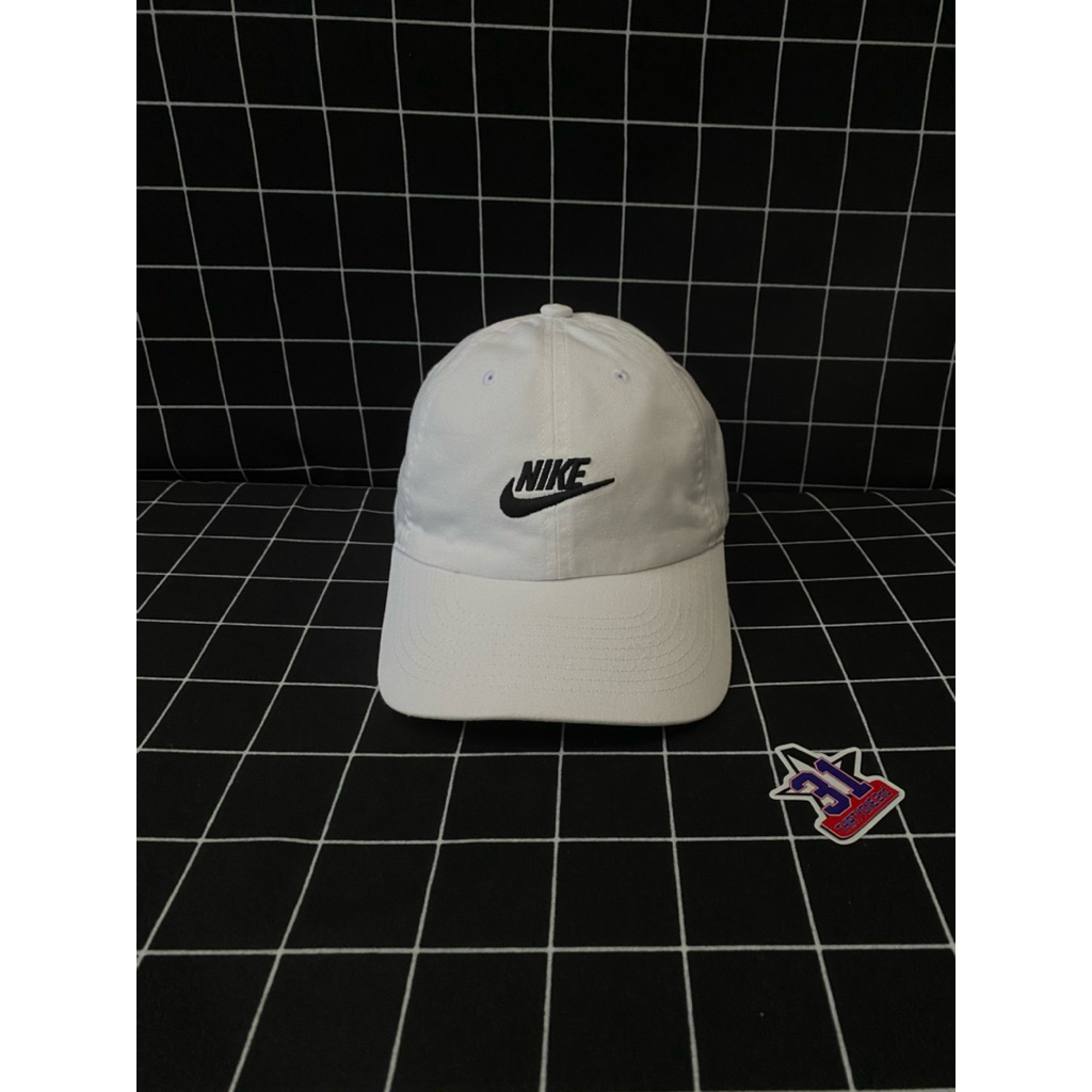 

Topi Second Centong #048 | Thirtyone.2nd