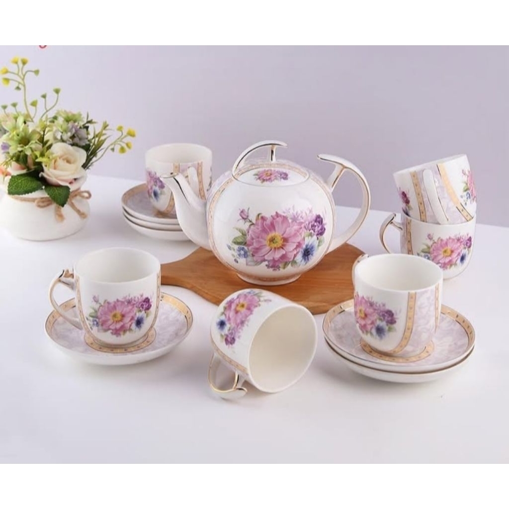 Tea set keramik Capodimonte isi 14pcs baby blue rose