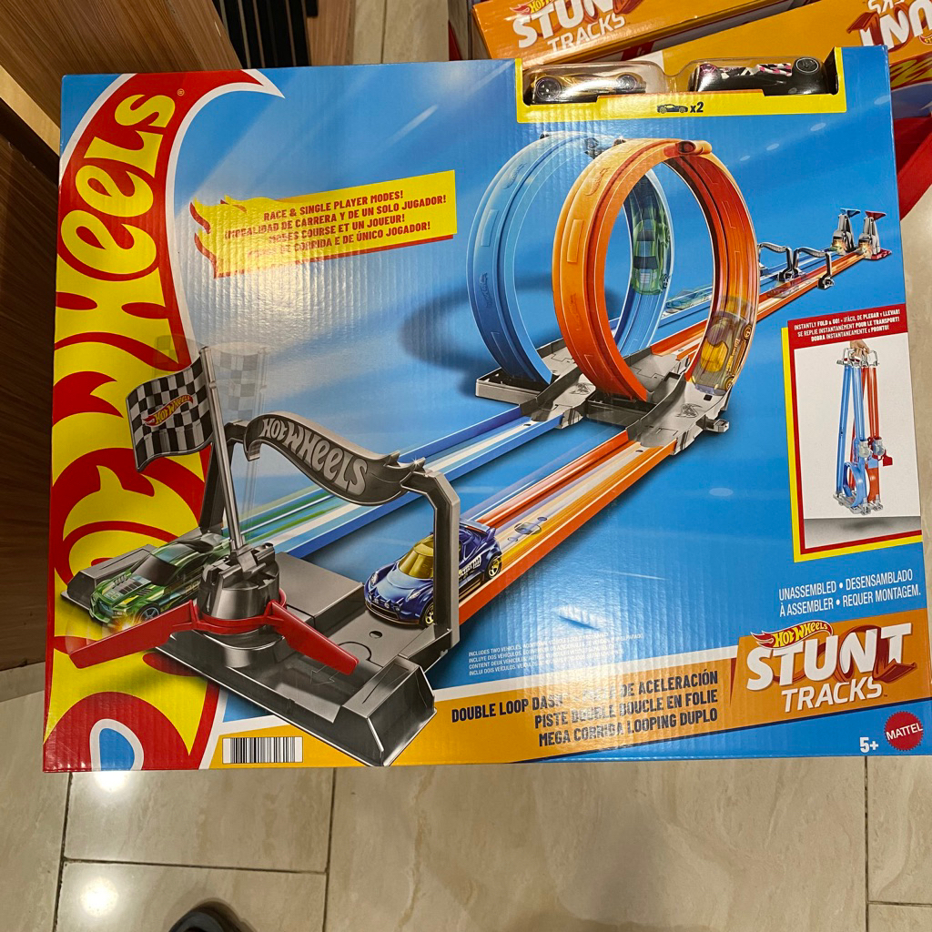 Hot Wheels Action Double Loop Dash Track Set