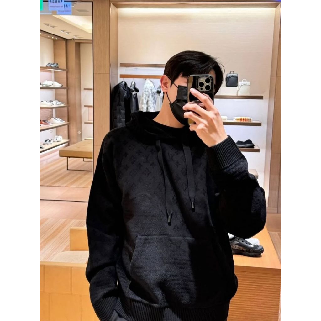 Sweater Hoodie Pria LV