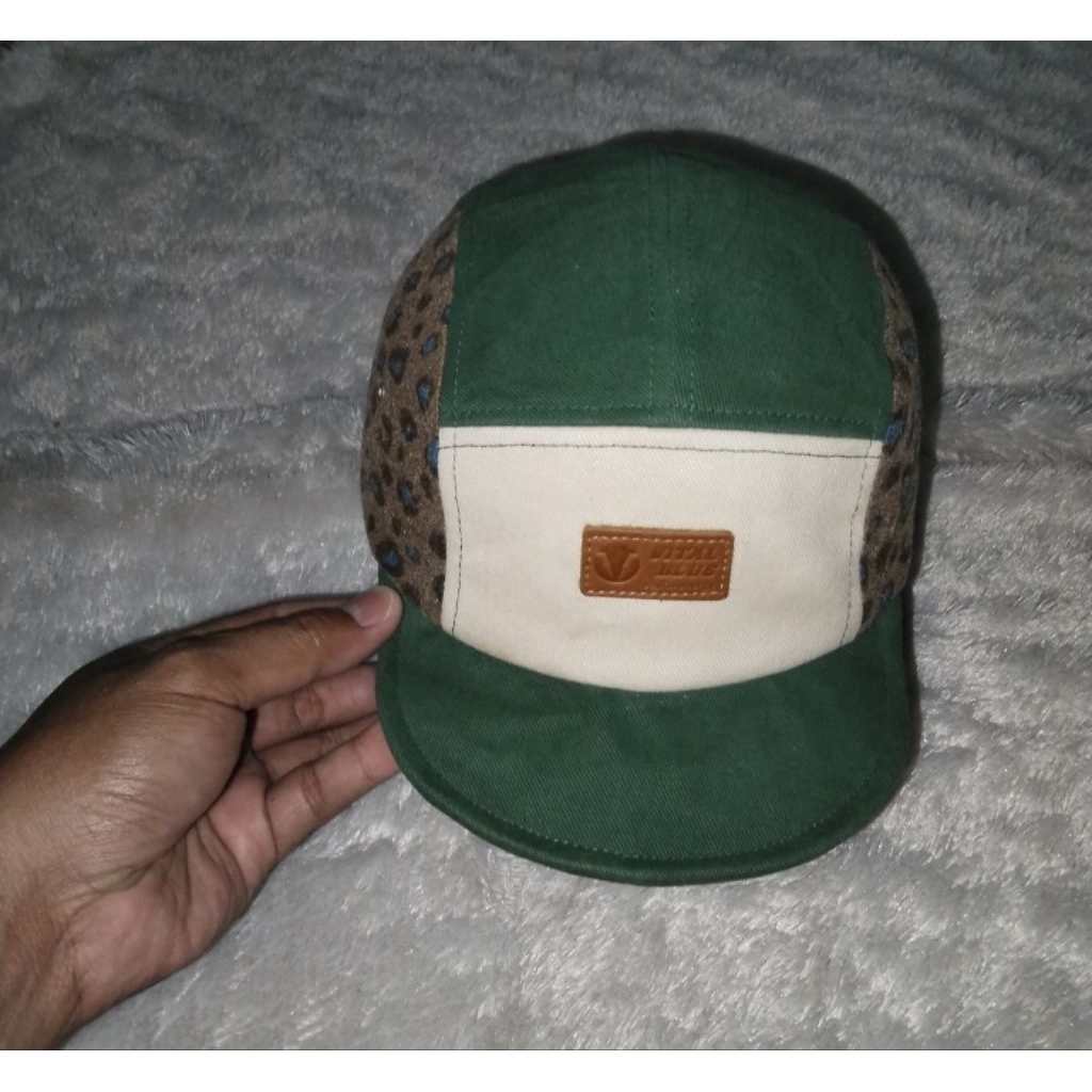 Topi 5 panel VITAL BLUE visor pendek Second