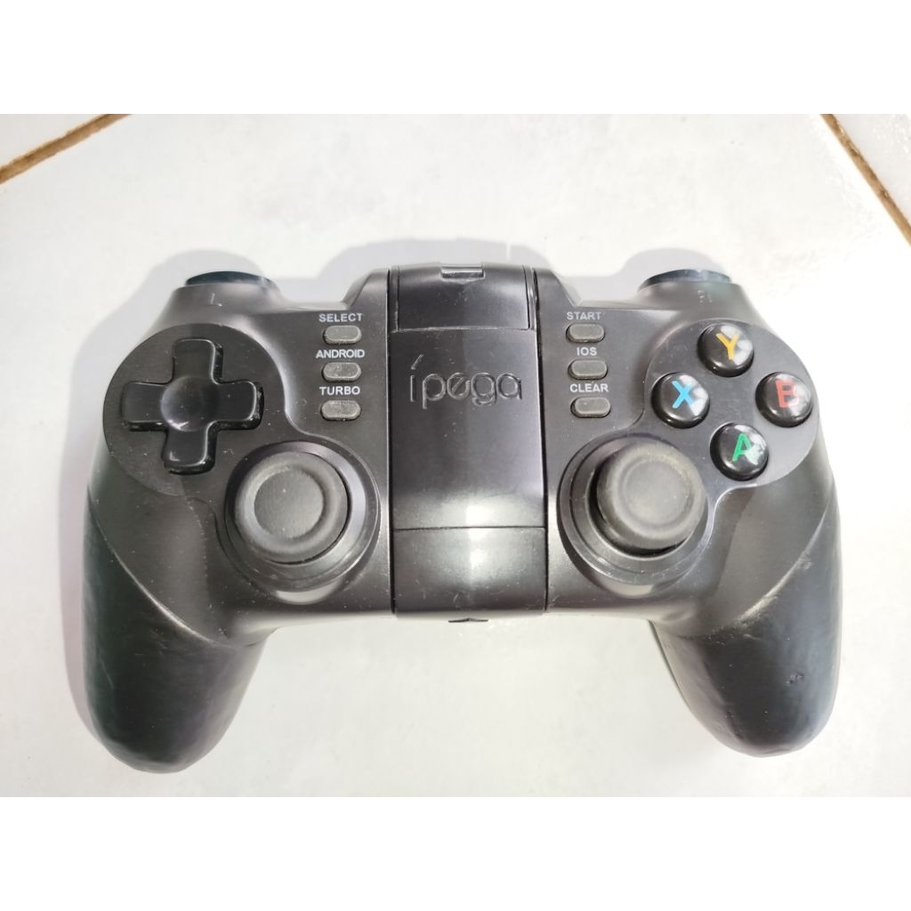 Gamepad ipega 9156, bekas, normal.