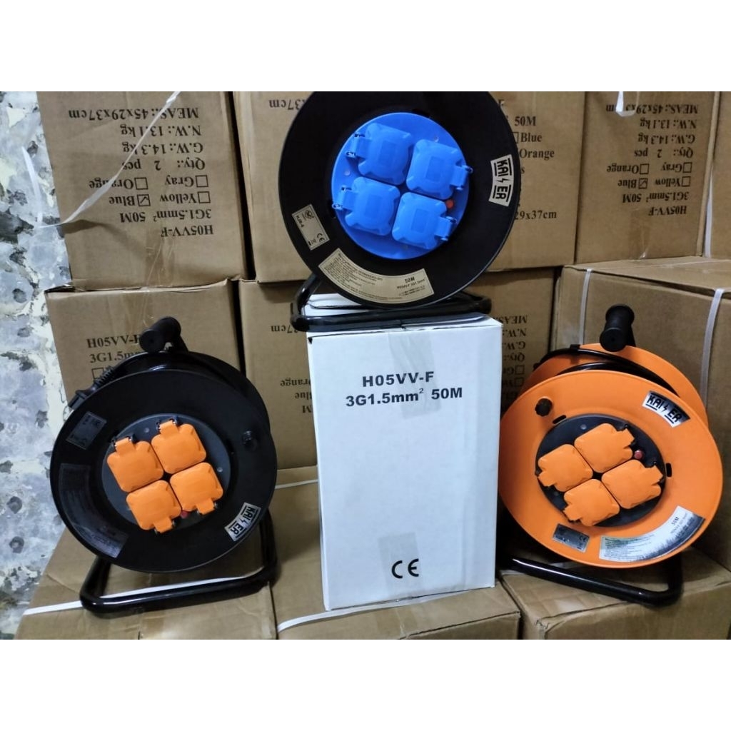 Kabel Gulung Listrik Kaiser 50 Meter – 4 Stop Kontak dengan Penutup Pelindung