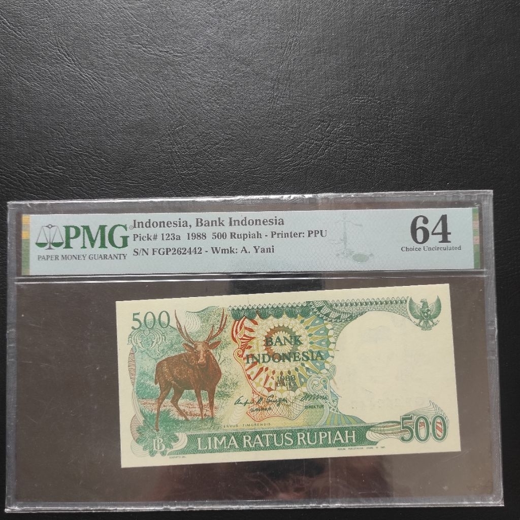 Uang 500 rupiah Rusa 1988 PMG 64