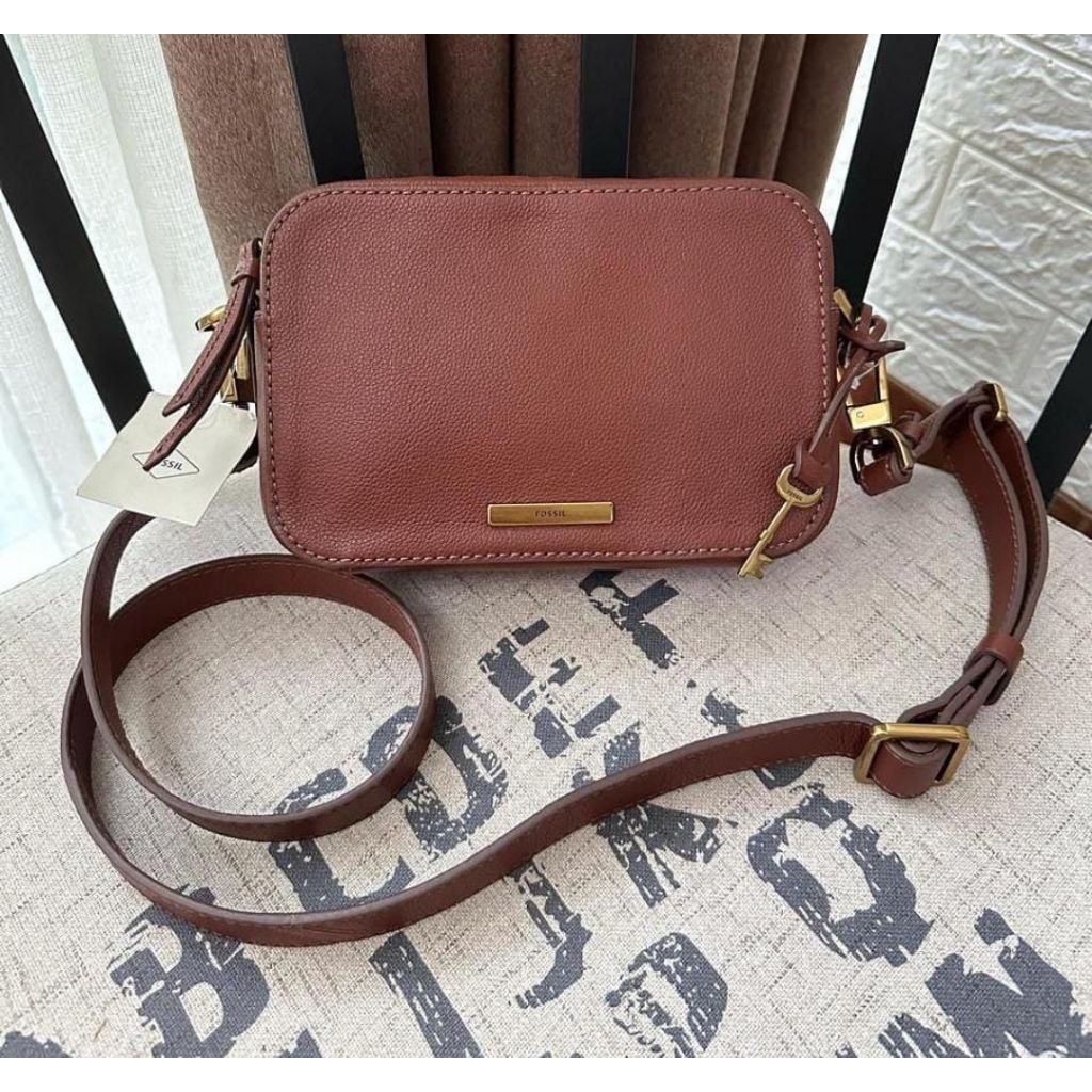 Fossil Bryce Small Crossbody Brown