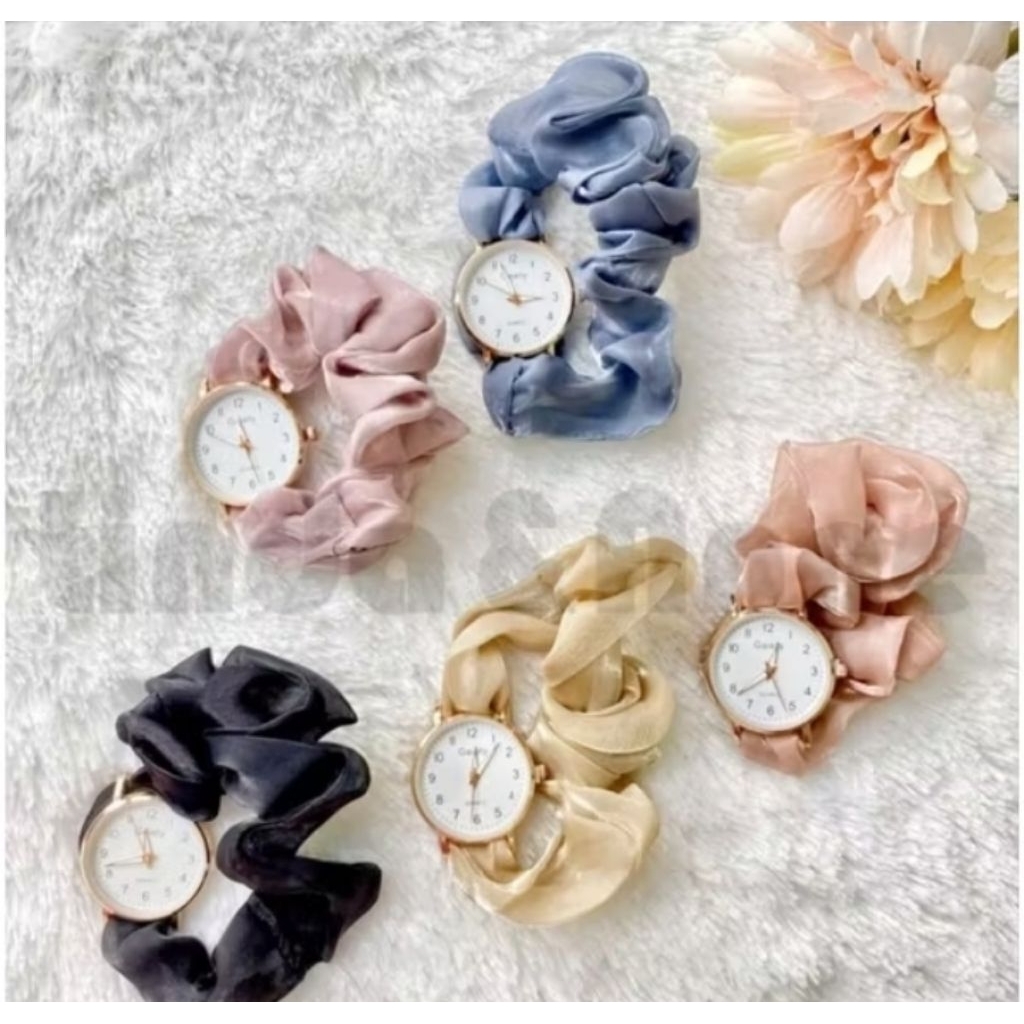 Jam Tangan Wanita Kecil Analog Quartz New Fashion Retro Scrunchie Watch