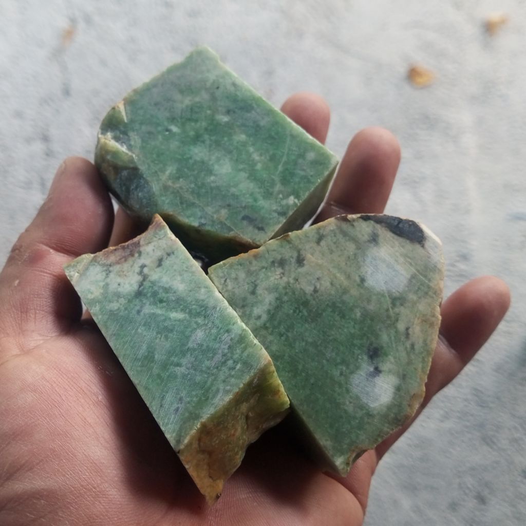 Bahan Batu Cincin Giok Idocrase Timun