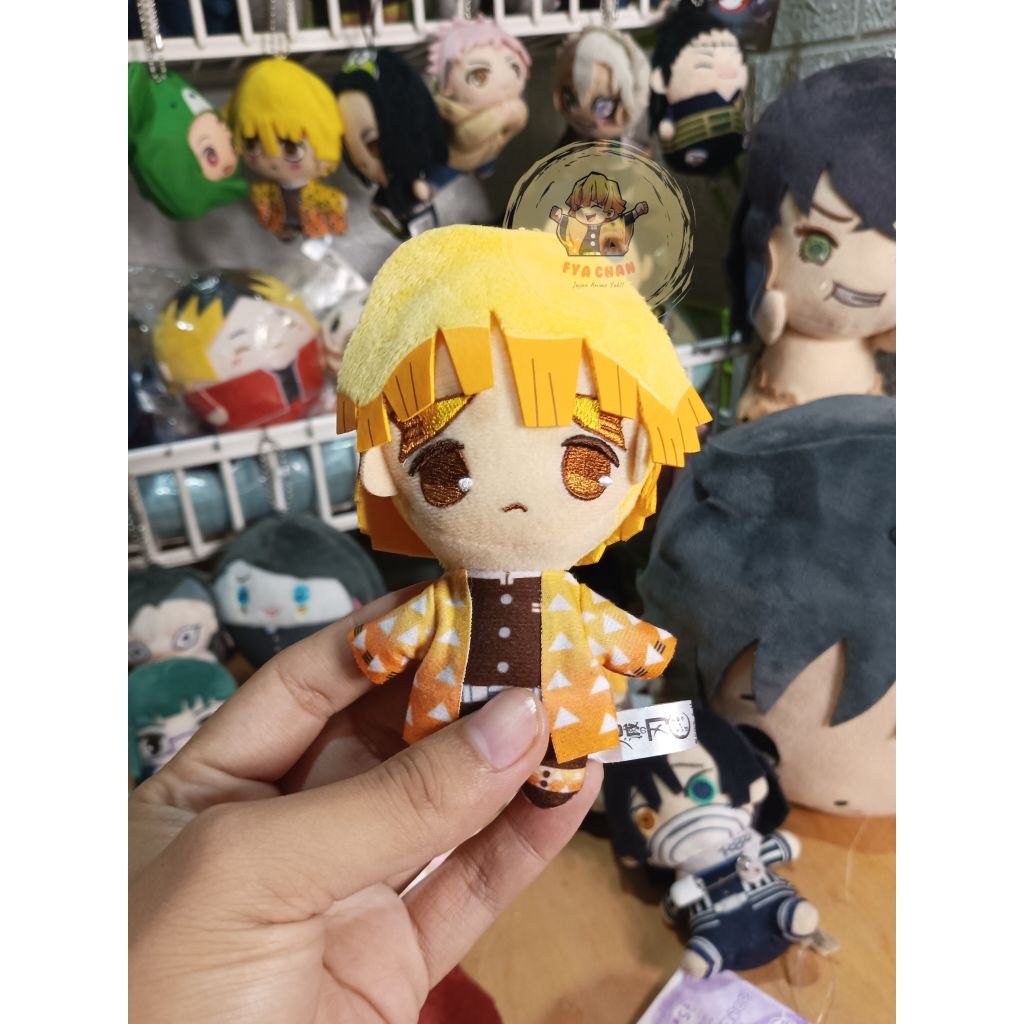 Zenitsu Agatsuma Furyu Kecil Plush Boneka Ganci Anime Demon Slayer