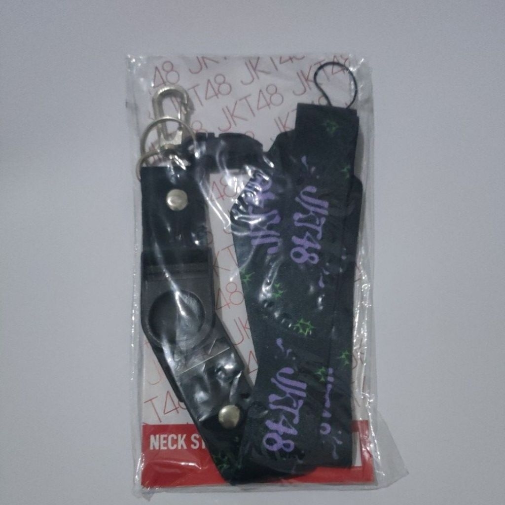 lanyard violet jkt48