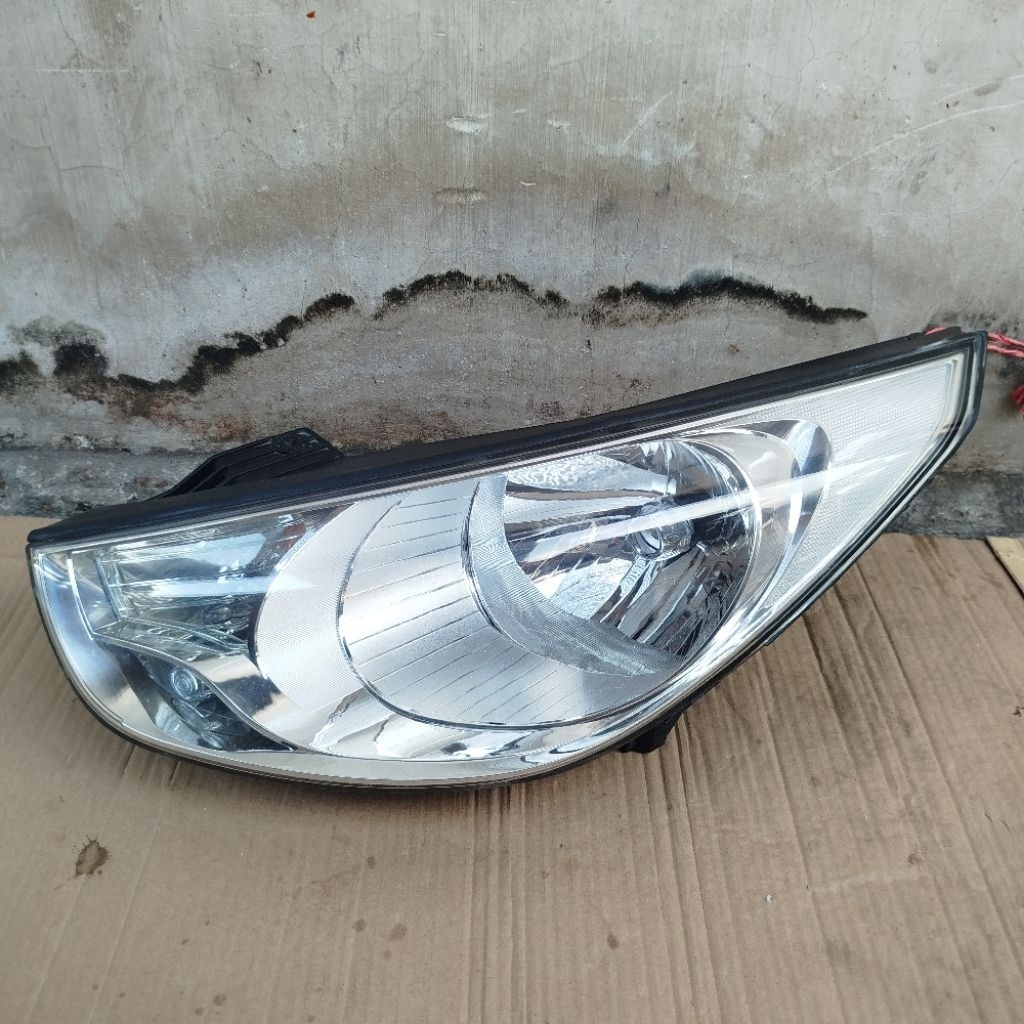 lampu depan headlamp hyundai tucson 2012 original
