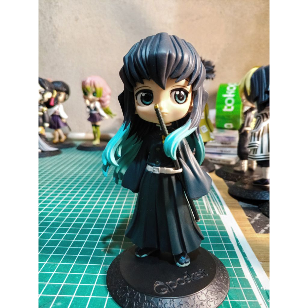 set qposket munir dan sanemi