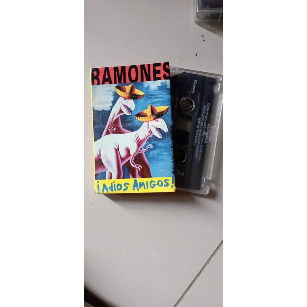 KASET PITA RAMONES AMIGOS ADIOS