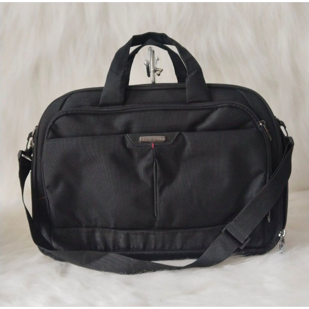 Preloved Tas kerja Pria, tas laptop Samsonite