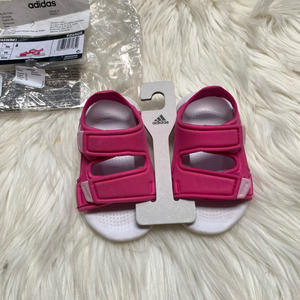 preloved adidas altaswim size 19