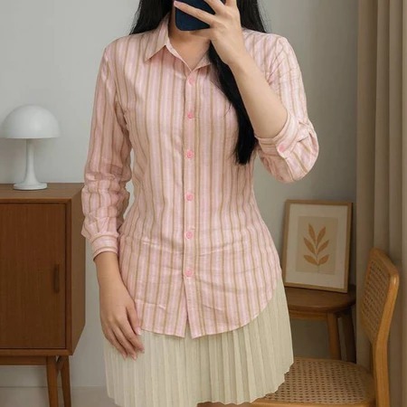 Wispie Girl Boss Fitted Shirt - Kemeja Wanita Slim Katun Salur