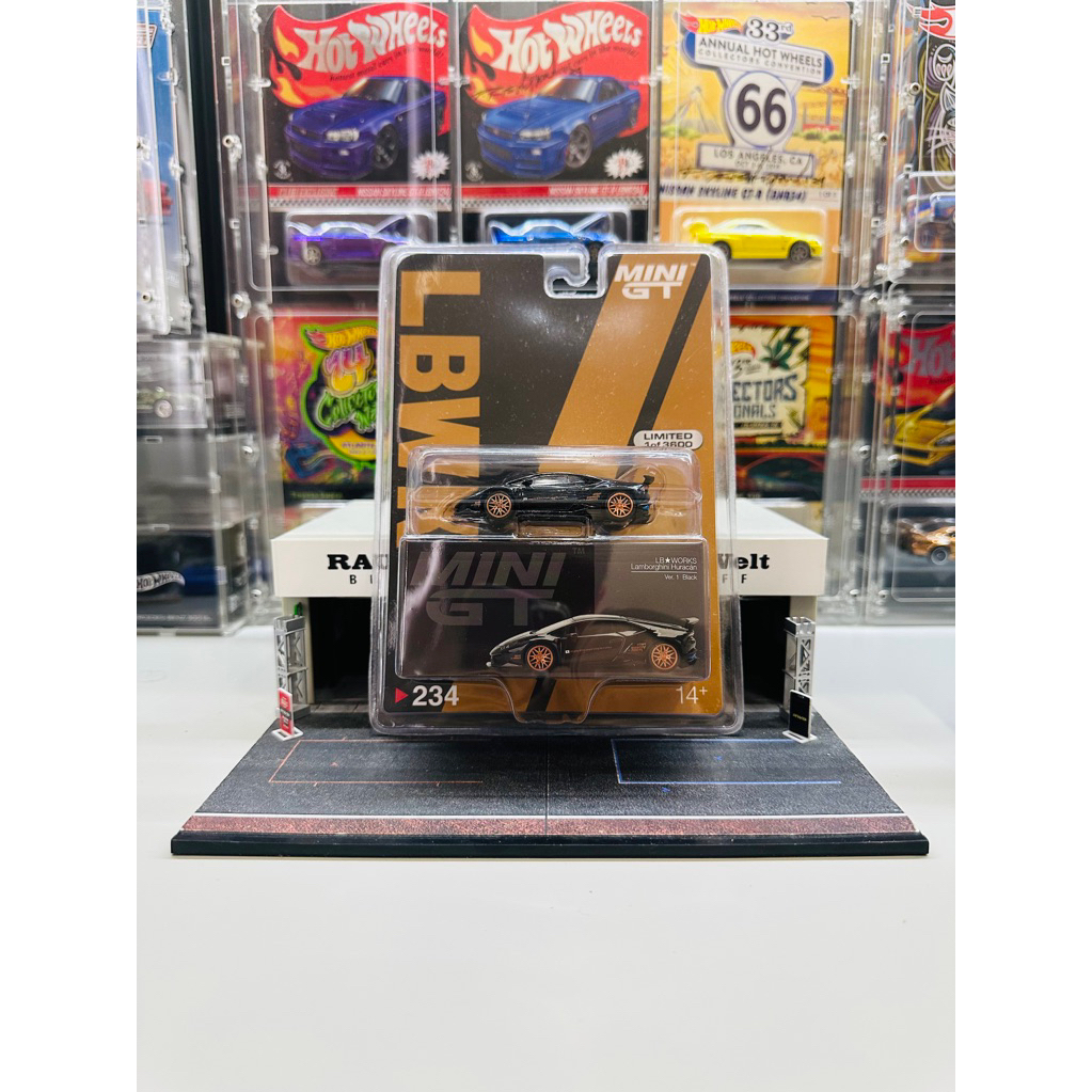 Mini GT No 234 LB Works Lamborghini Huracan Ver 1 Black Mijo Exclusive