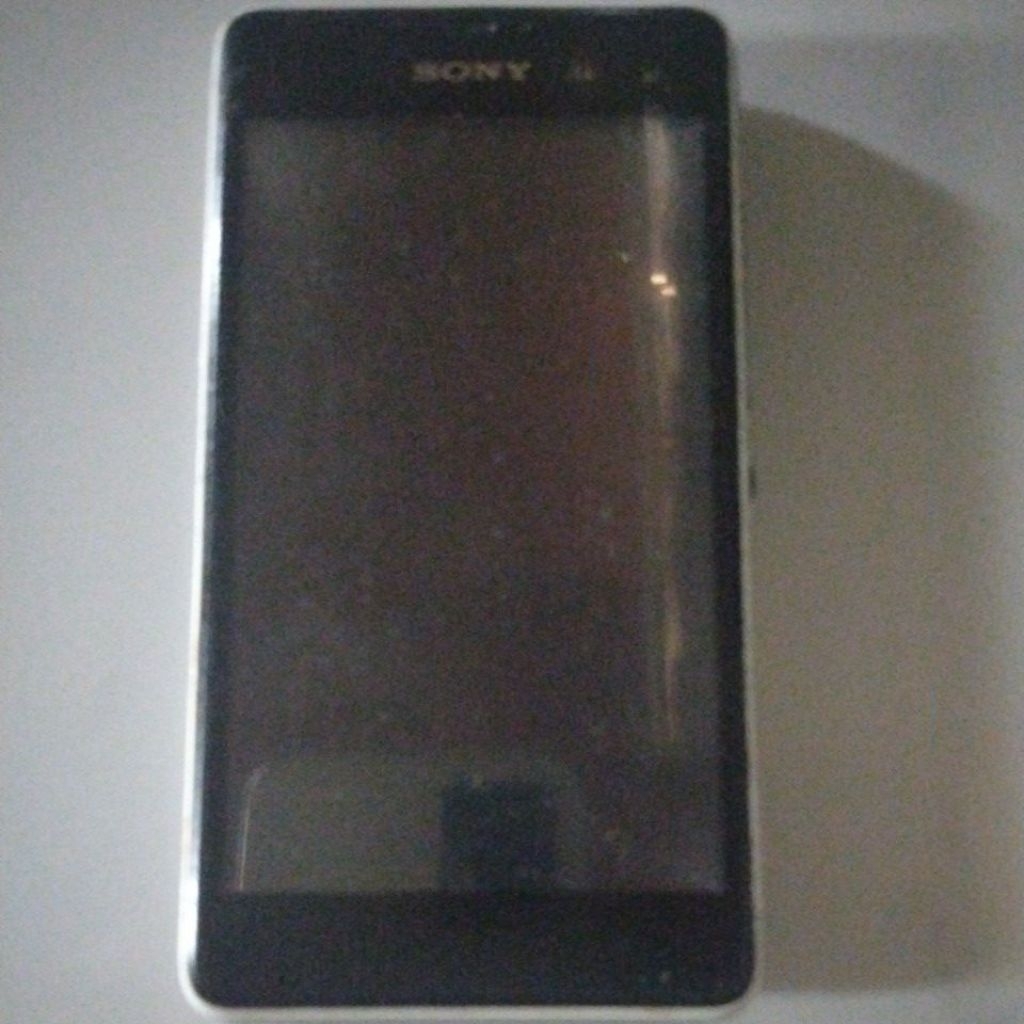 Sony Xperia Matot batangan