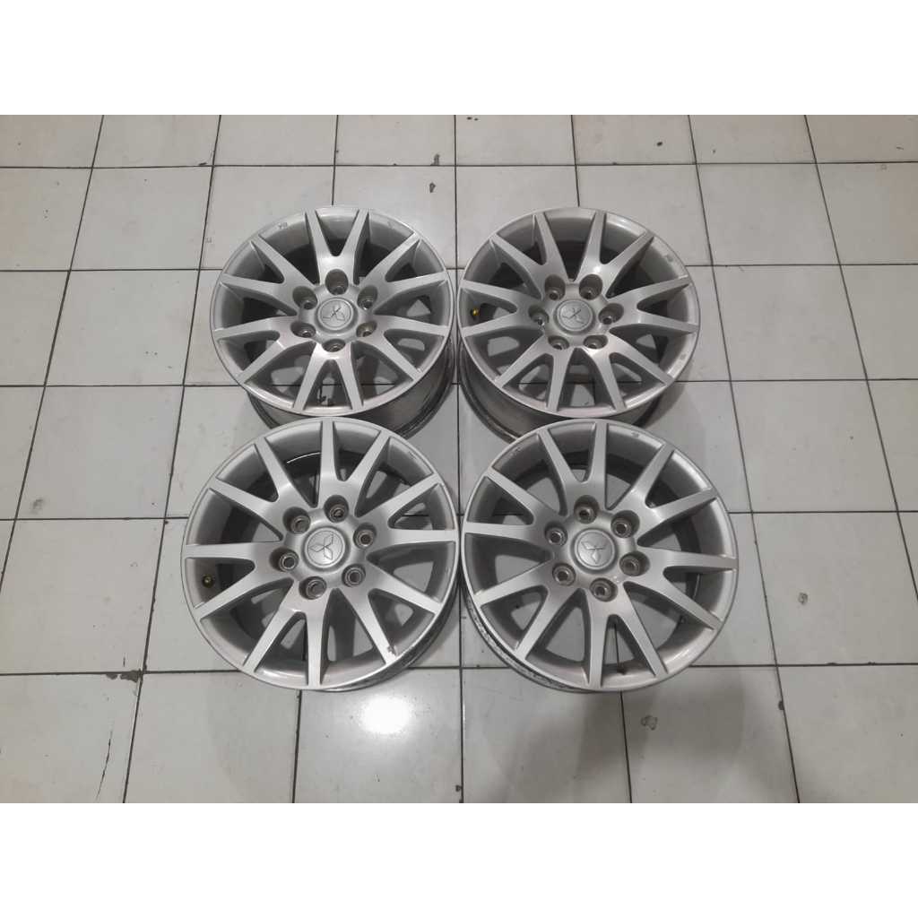 VELG SECOND COPOTAN MOBIL STD PAJERO SPORT RING 17X7,5 PCD 6X139
