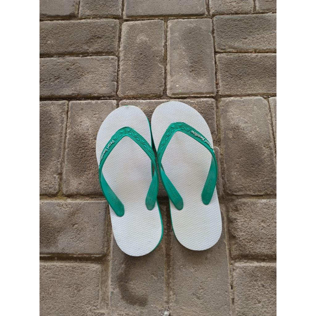 sandal pearl Swallow