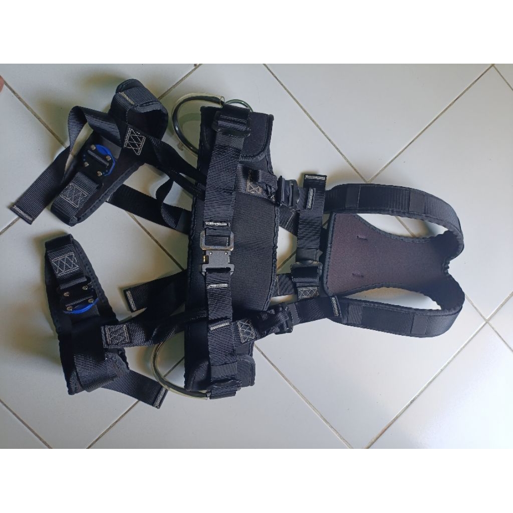 full body harnes merk adela HKW-4502