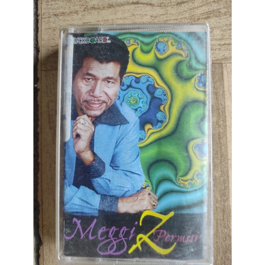 kaset pita MEGGI Z "permisi"