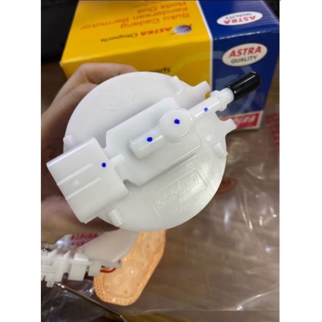 Aspira Fuel Pump Assy untuk motor Honda VARIO TECHNO 125 KZRA (2012-2013)